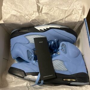 Air Jordan 5 Retro SE ‘UNC’
